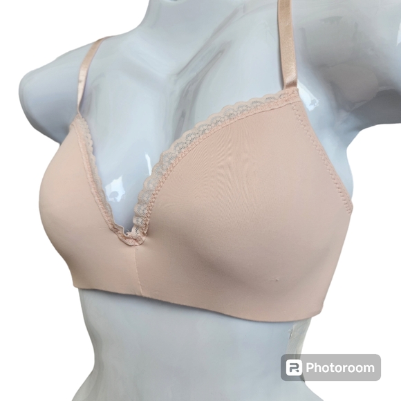 Laura Ashley Powder Pink Lightly Padded Wireless Comfy Bra 36C Style #8379-28 - Picture 2 of 12